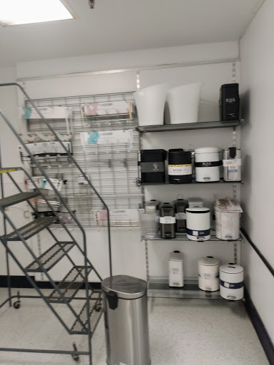 Department Store «T.J. Maxx», reviews and photos, 50 N Illinois St, Indianapolis, IN 46204, USA