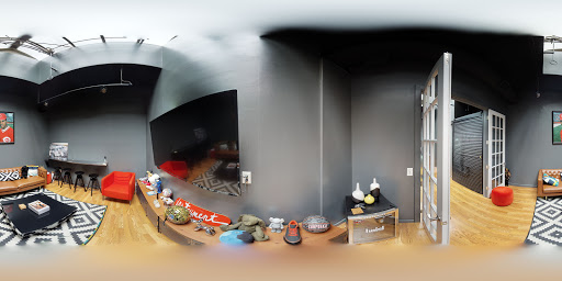 Shoe Store «Corporate», reviews and photos, 2643 Erie Ave, Cincinnati, OH 45208, USA