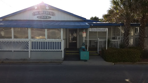 Bar & Grill «SeaWitch Cafe & Tiki Bar», reviews and photos, 227 Carolina Beach Ave N, Carolina Beach, NC 28428, USA