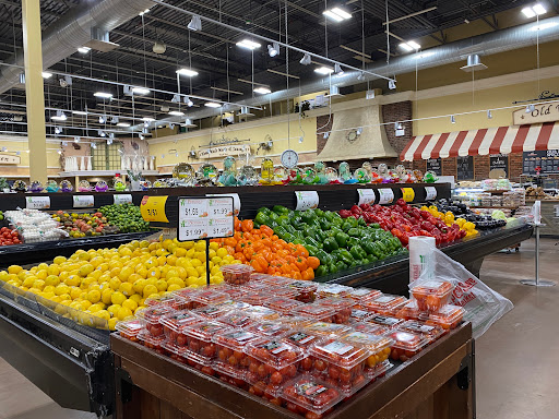 Grocery Store «Shop & Save Market», reviews and photos, 518 Metropolitan Way, Des Plaines, IL 60016, USA