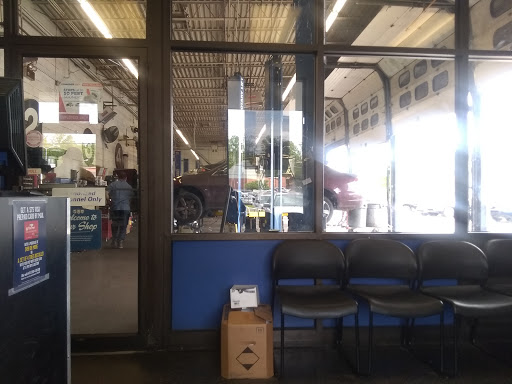 Auto Parts Store «Pep Boys Auto Parts & Service», reviews and photos, 1804 University Blvd E, Hyattsville, MD 20783, USA