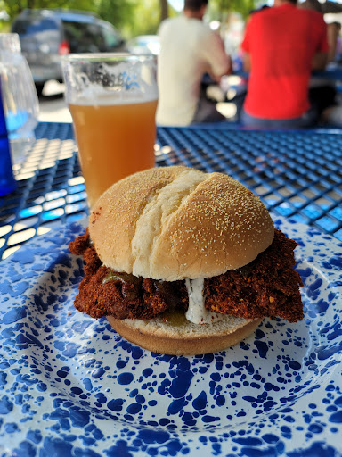 Liquor Store «Westmoreland Liquor Store», reviews and photos, 7207 SE Milwaukie Ave, Portland, OR 97202, USA