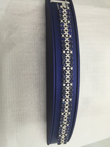 Jewelry Store «Highlands Jewelers-- Jewelery Repair», reviews and photos, 3830 Valley Centre Dr #706, San Diego, CA 92130, USA