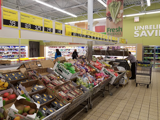 Supermarket «ALDI», reviews and photos, 1412 E Algonquin Rd, Schaumburg, IL 60173, USA