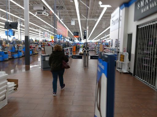 Department Store «Walmart Supercenter», reviews and photos, 1351 Veterans Pkwy, Clarksville, IN 47129, USA