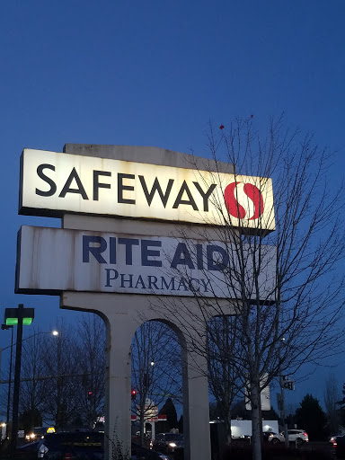 Grocery Store «Safeway», reviews and photos, 138 W Ellendale Ave, Dallas, OR 97338, USA