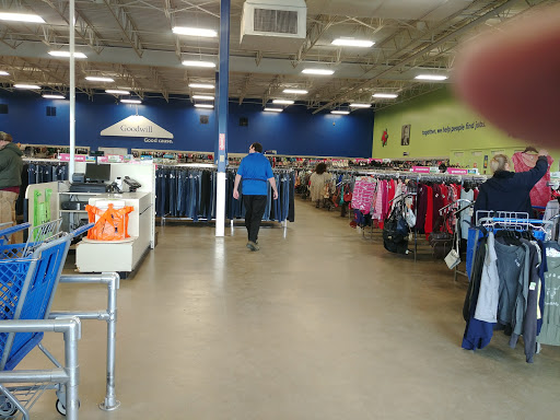 Non-Profit Organization «Goodwill Store», reviews and photos