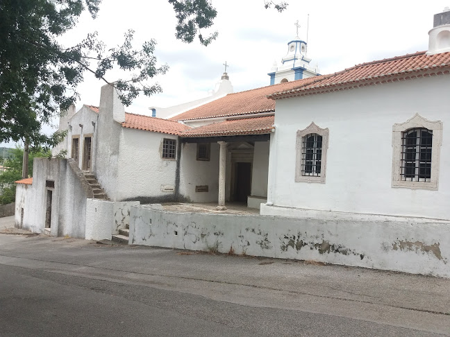 Igreja de São Pedro, Dois Portos - Igreja
