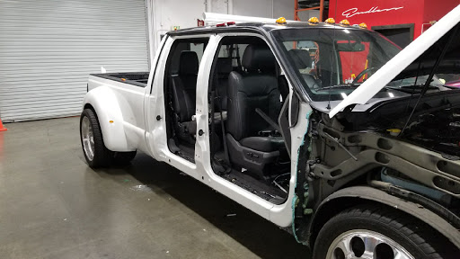 Endless Autosalon Vehicle Wraps and Automotive Window Tint image