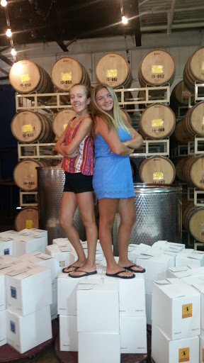 Wine Store «Wine Room», reviews and photos, 1 Esterbrook Ln, Cherry Hill, NJ 08003, USA