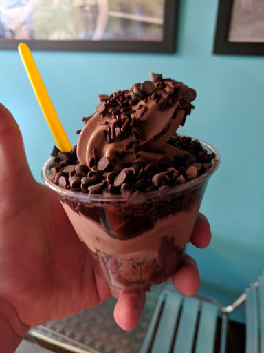 Ice Cream Shop «Cookie Dough Creamery», reviews and photos, 7227 N High St, Worthington, OH 43085, USA