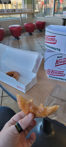 Bakery «Krispy Kreme Doughnuts», reviews and photos, 633 Evans St SW, Atlanta, GA 30310, USA