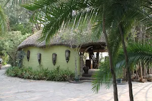 Mahangu Safari Lodge image