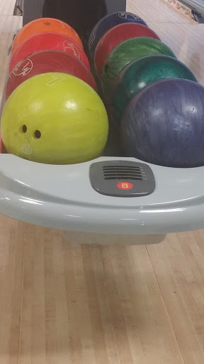 Bowling Alley «Parkside Lanes», reviews and photos, 34W185 Montgomery Rd, Aurora, IL 60504, USA