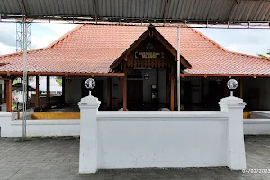 Masjid Pathok Negara Mlangi image