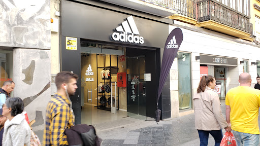 Adidas® Tetuán Sevilla