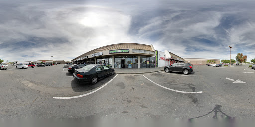 Tobacco Shop «Smoke N stuff», reviews and photos, 7246 Franklin Blvd, Sacramento, CA 95823, USA