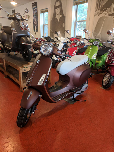 Motor Scooter Dealer «Metro Scooter», reviews and photos, 3716 Montgomery Rd, Cincinnati, OH 45207, USA