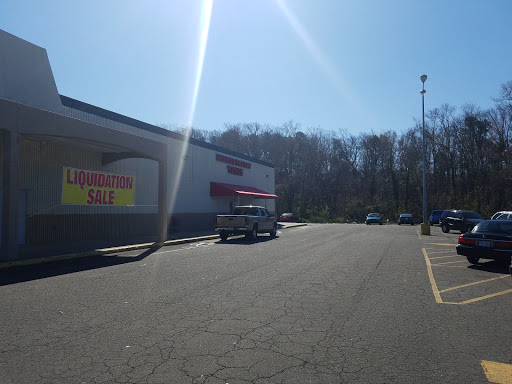 Hardware Store «Harbor Freight Tools», reviews and photos, 2000 Avondale Dr STE 104, Durham, NC 27704, USA