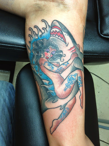 Tattoo Shop «Time-Honored Tattoo», reviews and photos, 9919 Southpoint Pkwy, Fredericksburg, VA 22407, USA