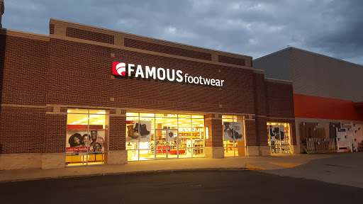 Famous Footwear, 3883 Mexico Rd, St Charles, MO 63303, USA, 