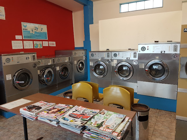 Borth Launderette - Laundry service