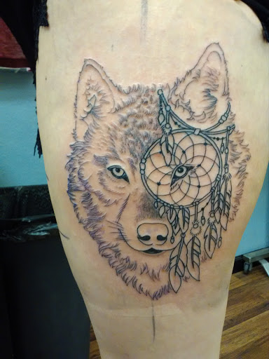 Tattoo Shop «Old Foxx Tattoo», reviews and photos, 115 N Court St, Visalia, CA 93291, USA