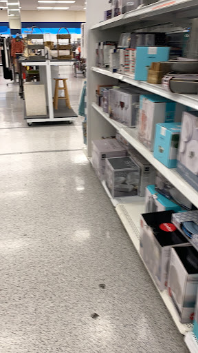 Clothing Store «Ross Dress for Less», reviews and photos, 7886 Dublin Blvd, Dublin, CA 94568, USA