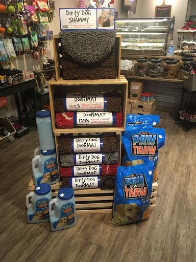 Pet Store «Whisker Bones Supply Co.», reviews and photos, 138 N Main St, Edwardsville, IL 62025, USA