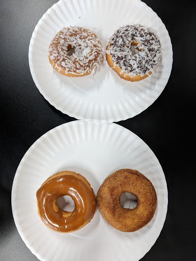 Donut Shop «The Donut Experiment Clearwater Beach», reviews and photos, 674 S Gulfview Blvd, Clearwater Beach, FL 33767, USA