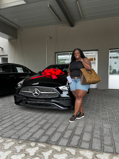 Mercedes Benz Dealer «Park Place Motorcars Mercedes-Benz Grapevine», reviews and photos, 1300 Texan Trail, Grapevine, TX 76051, USA