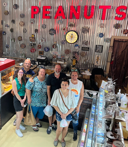 Nut Store «Peanut Shoppe Main Street», reviews and photos, 24 S Main St, Memphis, TN 38103, USA