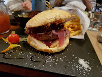 Hamburger du Restaurant Le Trappeur à Les Deux Alpes - n°16