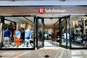 lululemon image