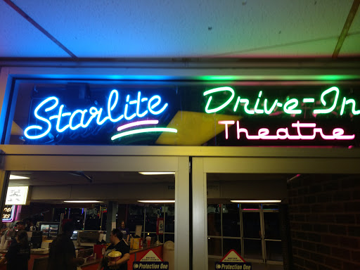 Drive-in Movie Theater «Starlite Drive-In Theatre», reviews and photos, 3900 S Hydraulic Ave, Wichita, KS 67216, USA