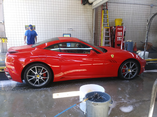 Car Wash «Janss Mall Touchless Car Wash», reviews and photos, 467 N Moorpark Rd, Thousand Oaks, CA 91360, USA