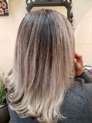 Beauty Salon «Uptown Girlz Beauty Salon», reviews and photos, 6705 Greenleaf Ave, Whittier, CA 90601, USA