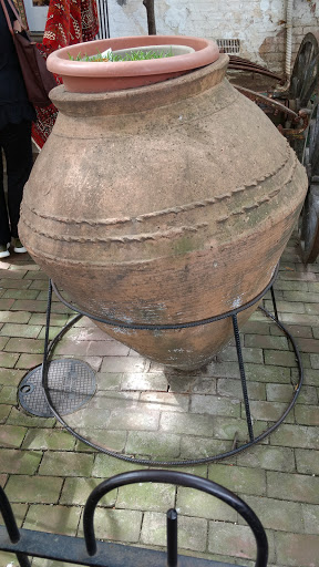 Used Book Store «Capitol Hill Books», reviews and photos, 657 C St SE, Washington, DC 20003, USA