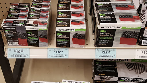 Hardware Store «Harbor Freight Tools», reviews and photos, 32706 John R Rd, Madison Heights, MI 48071, USA