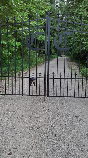 Castle «Clayshire Castle», reviews and photos, 8780 E County Rd 75 N, Bowling Green, IN 47833, USA