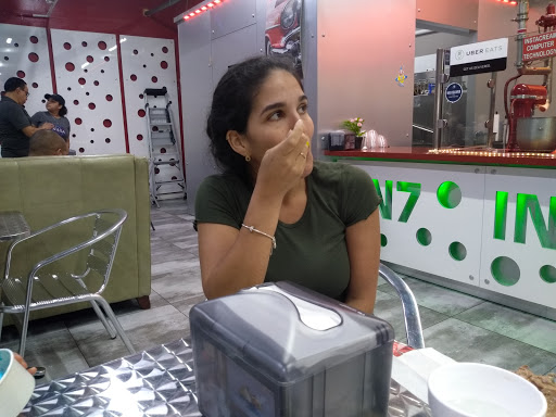 Ice Cream Shop «Instacream N7», reviews and photos, 8008 NW 103rd St, Hialeah Gardens, FL 33016, USA