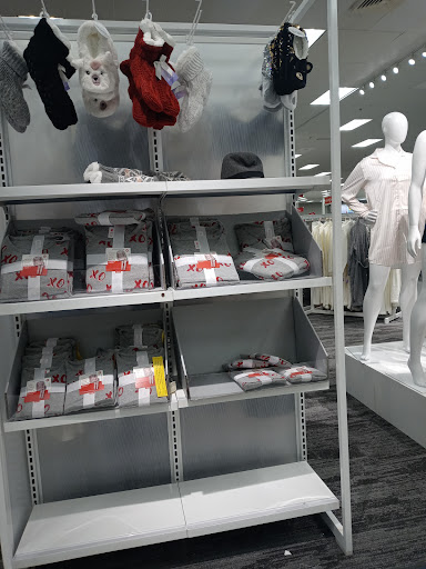 Department Store «Target», reviews and photos, 300 S Randall Rd, Elgin, IL 60123, USA