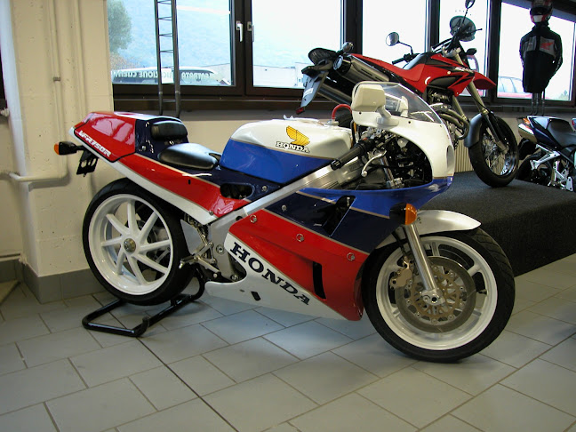 Rezensionen über Honda Moto - Fiorenzo Tommasi Moto in Lugano - Motorradhändler