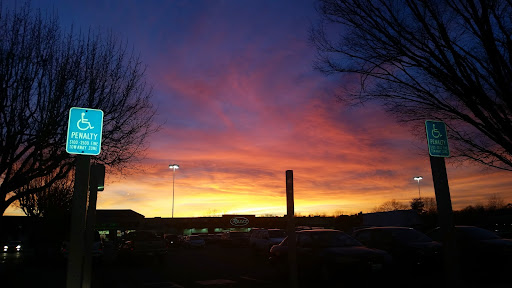 Shopping Mall «Pantops Shopping Center», reviews and photos, 250 Free Bridge Ln, Charlottesville, VA 22911, USA