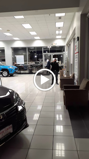 Toyota Dealer «Inver Grove Toyota», reviews and photos, 1037 MN-110, Inver Grove Heights, MN 55077, USA