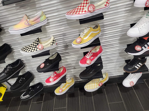 Shopping Mall «Stonewood Center», reviews and photos, 251 Stonewood St, Downey, CA 90241, USA