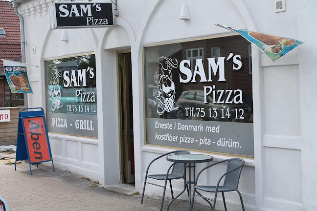 Sams Pizza.