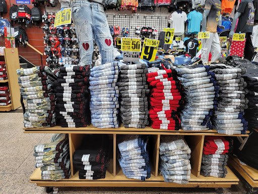 Clothing Store «V.I.M.», reviews and photos, 863 Broad St, Newark, NJ 07102, USA