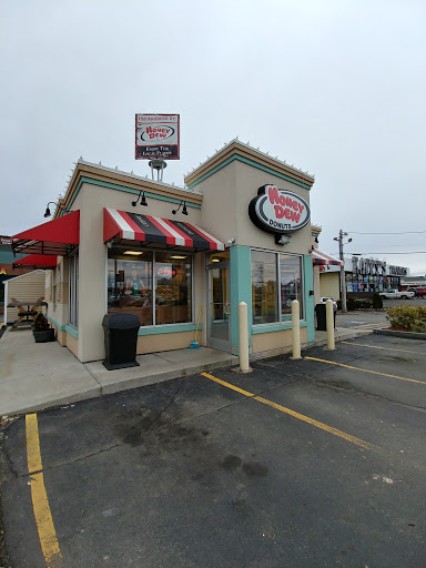 Donut Shop «Honey Dew Donuts», reviews and photos, 156 Andover St, Danvers, MA 01923, USA