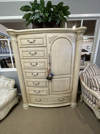 Furniture Store «JR Furniture Tacoma», reviews and photos, 2402 84th St S, Lakewood, WA 98499, USA